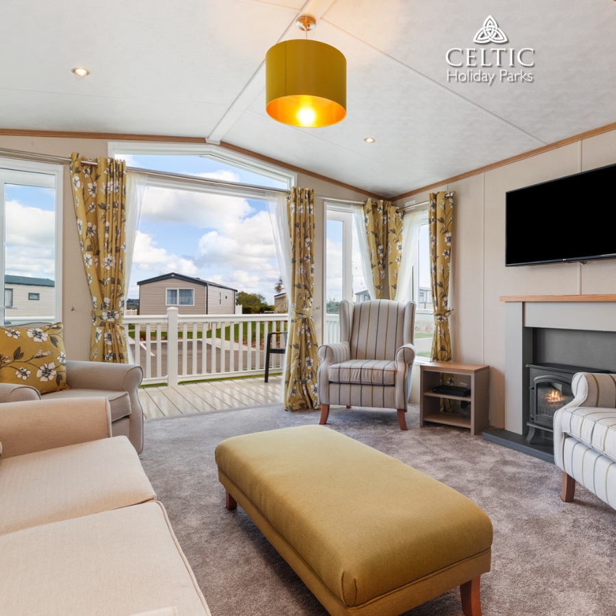 Last Minute Whitesands 2 (P4) Hot Tub Holiday this August.
